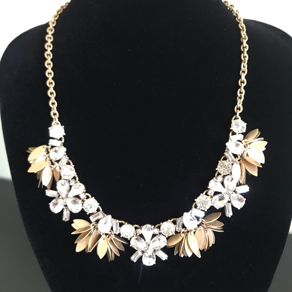 NWT J Crew Crystal and Gold Necklace - Picture 5 of 5